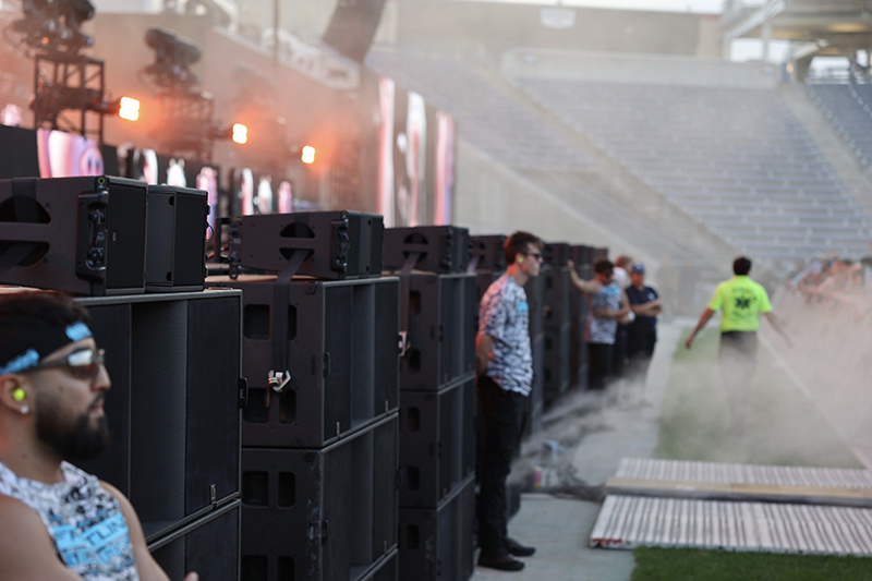 Sixty L-Acoustics KS28 subs topped with 10 Kara II lip-fills lined the face of The Stadium stage