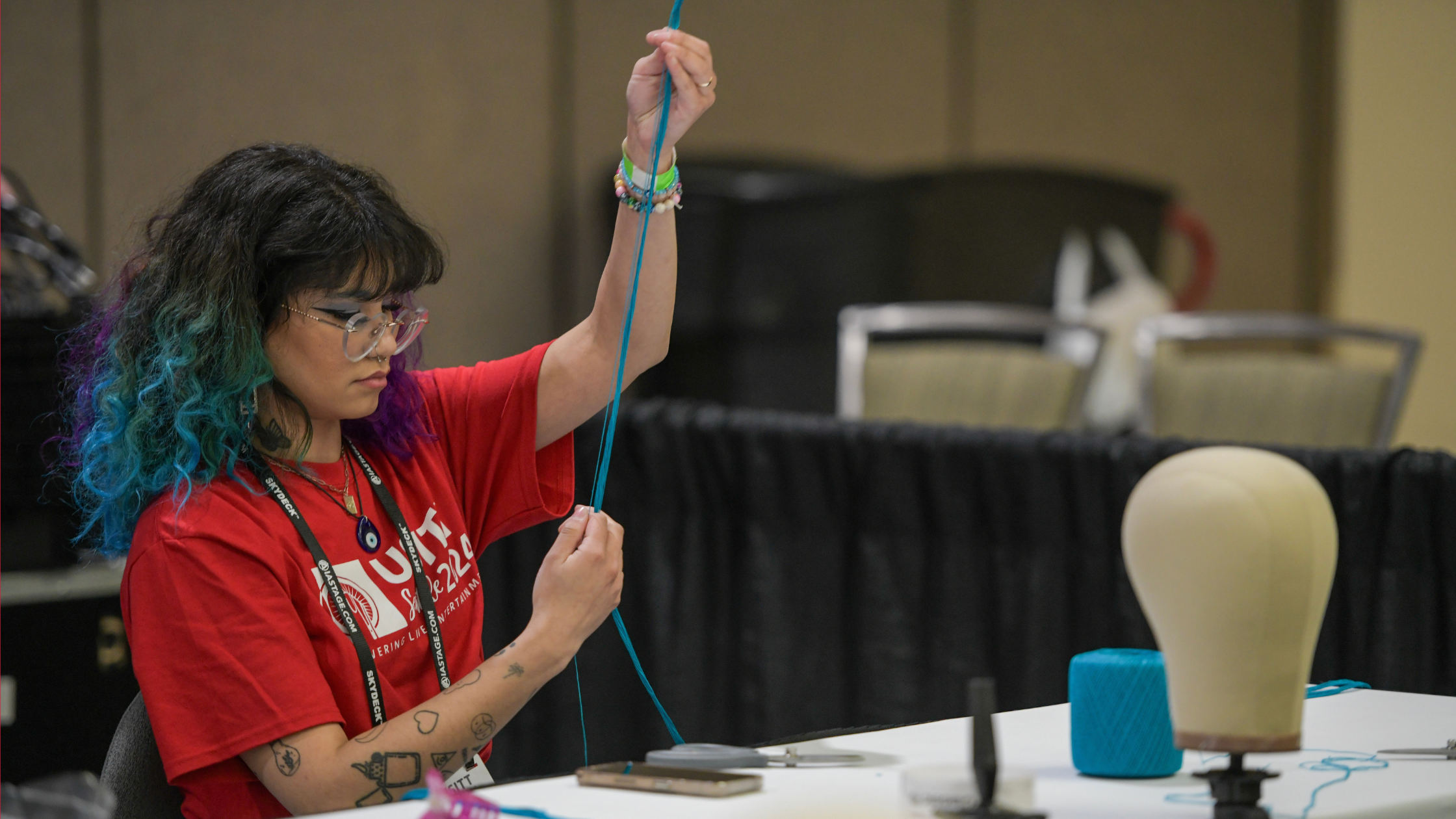 A USITT24 attendee participates in a PDW